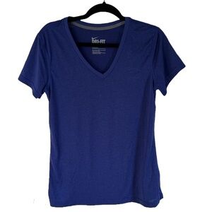 EUC Nike Dri-Fit V-Neck Tee-Shirt Regular Fit Women’s Size Large
